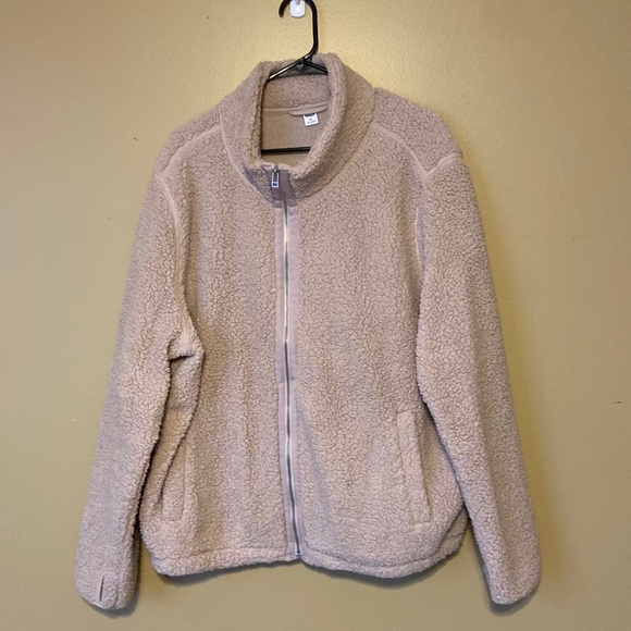 Old Navy Jackets & Blazers - Old Navy “fluff” jacket.  Worn once or twice.  Has thumb hole in sleeve.